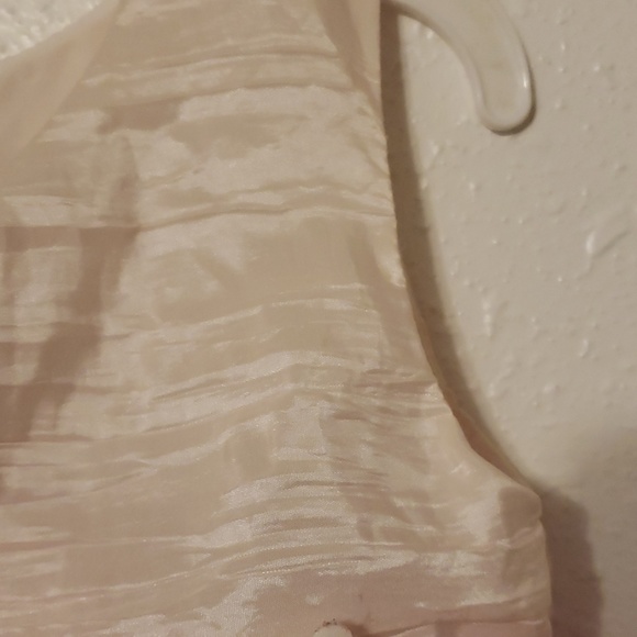 NEW HORIZONS children's dress - Picture 2 of 3